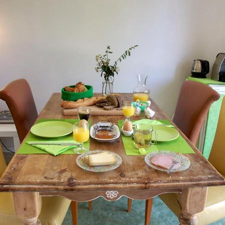 Isle-et-Bardais Chambres D'Hotes Le Matou Roux מראה חיצוני תמונה